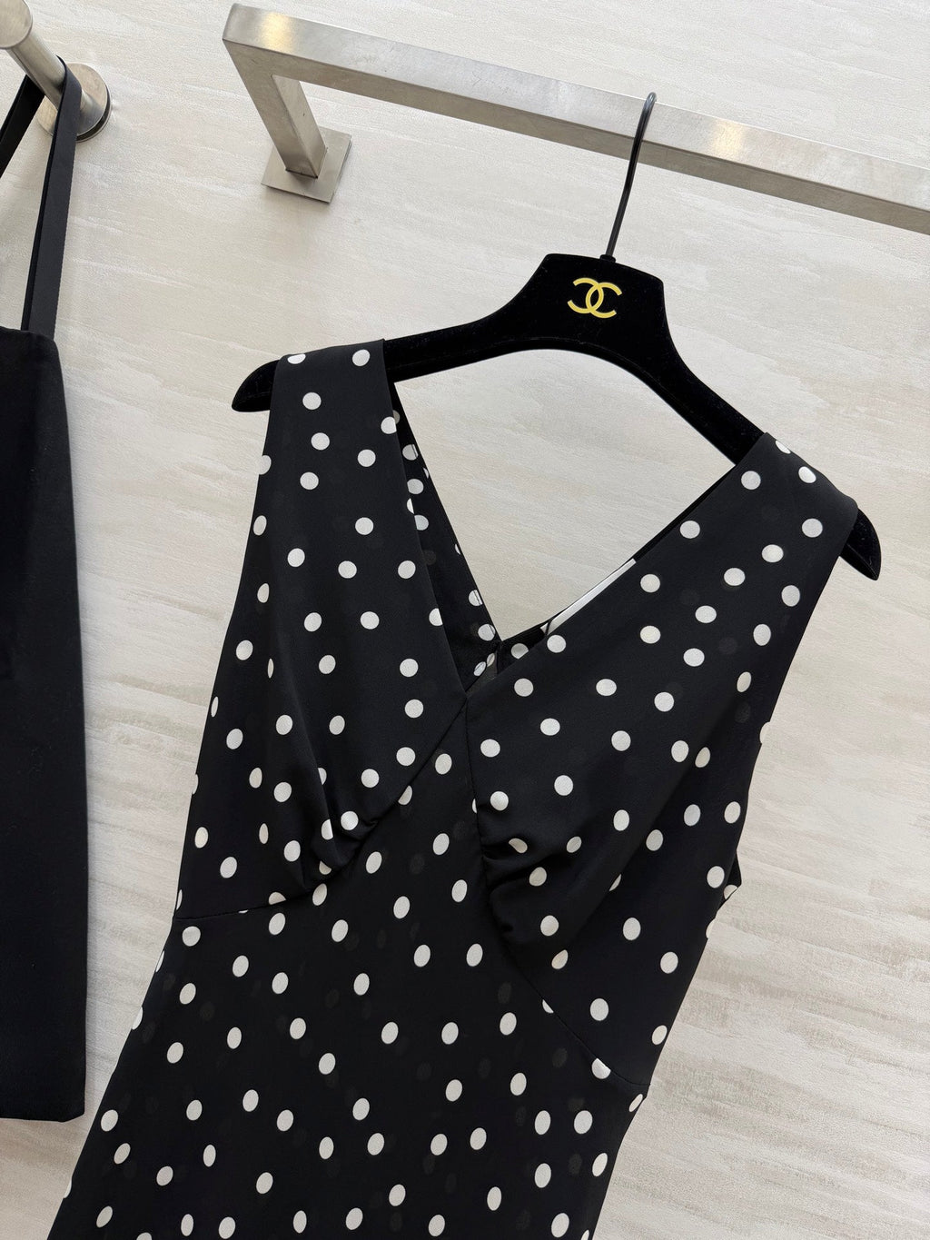 YSL 26S V-NECK MAXI DRESS 275
