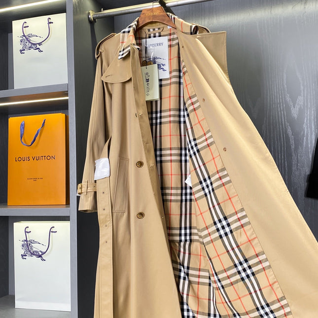 BURBERRY 25S TRENCH COAT 237