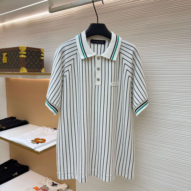 LV 26S SHORT-SLEEVED KNIT POLO SHIRT STYLE 205