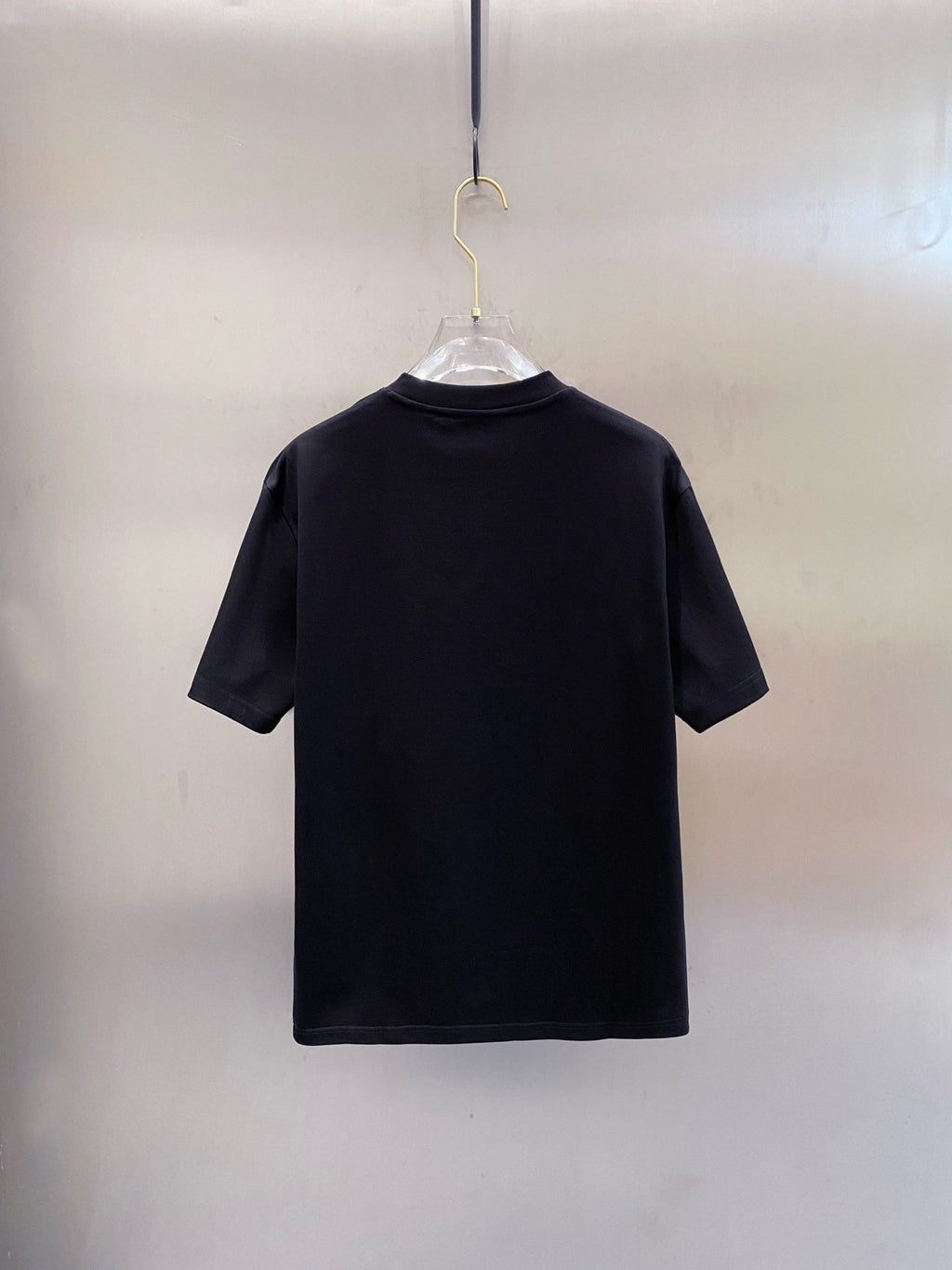 LV T-SHIRT IN BLACK COTTON RED LOGO 238833