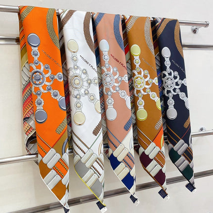 HERMES SCARF 90 IN SILK 147353