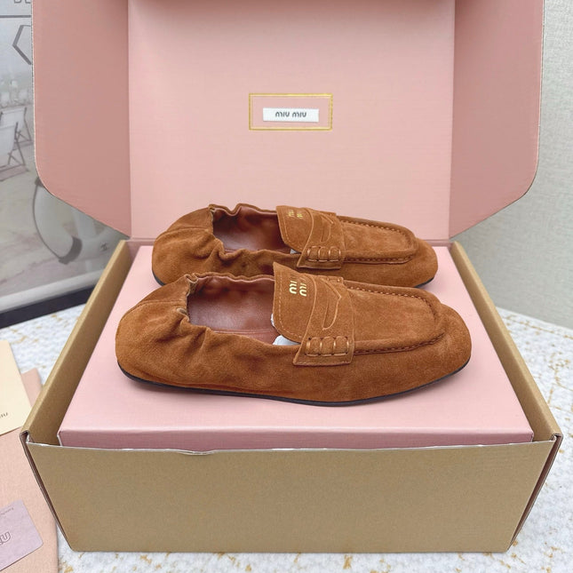 MIUMIU 25S NAPPA LOAFERS IN CARAMEL BROWN SUEDE