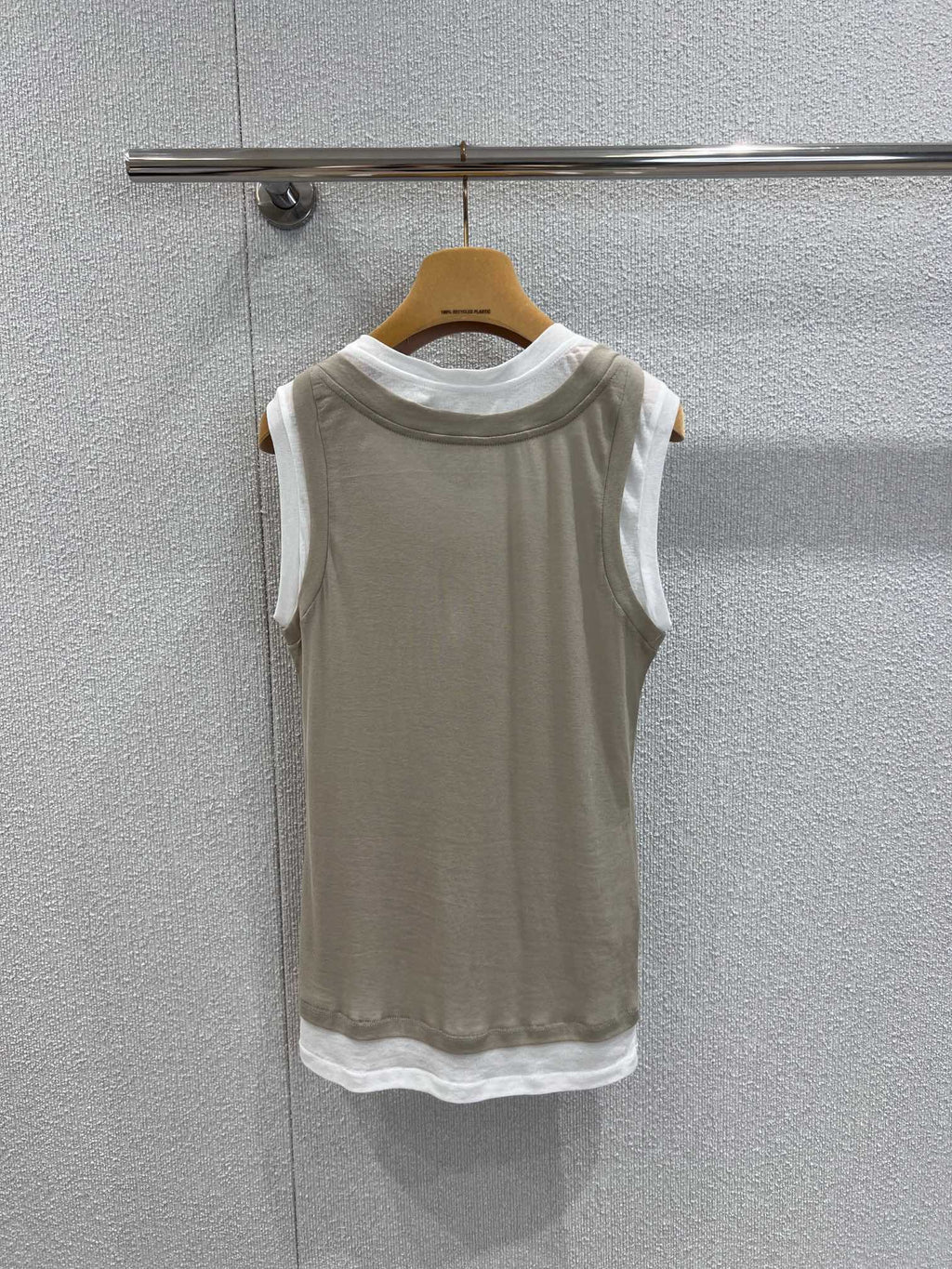 MIUMIU SLEEVELESS TOP 268911