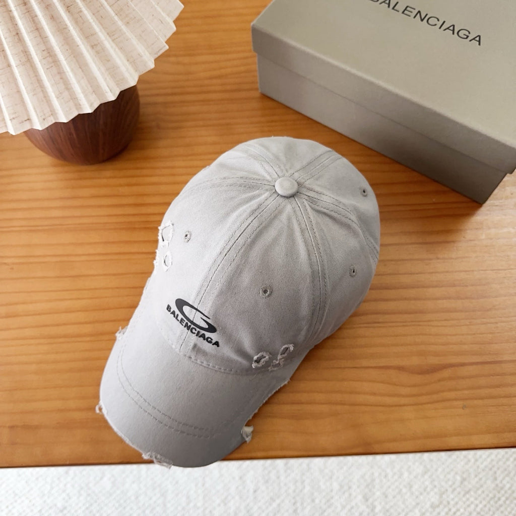 BALENCIAGA 26S BASEBALL CAP STYLE 39
