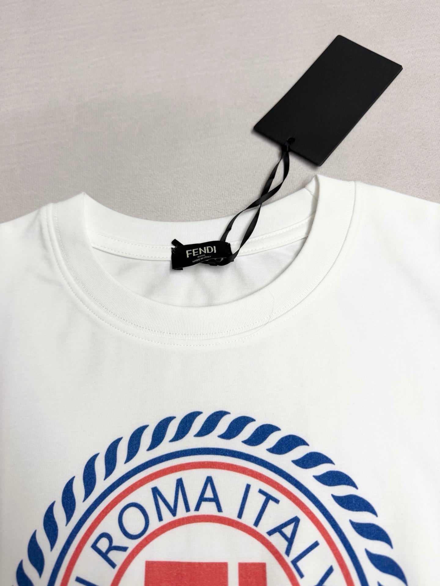 FENDI 26S SHORT SLEEVE T-SHIRT 063