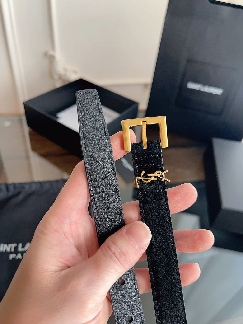 YSL 25S BELT 20 MM IN BLACK SUEDE 616309