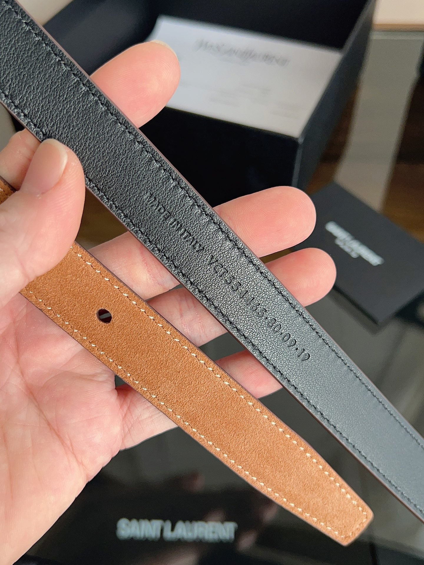 YSL 25S BELT 20 MM IN CARAMEL BROWN SUEDE 616310
