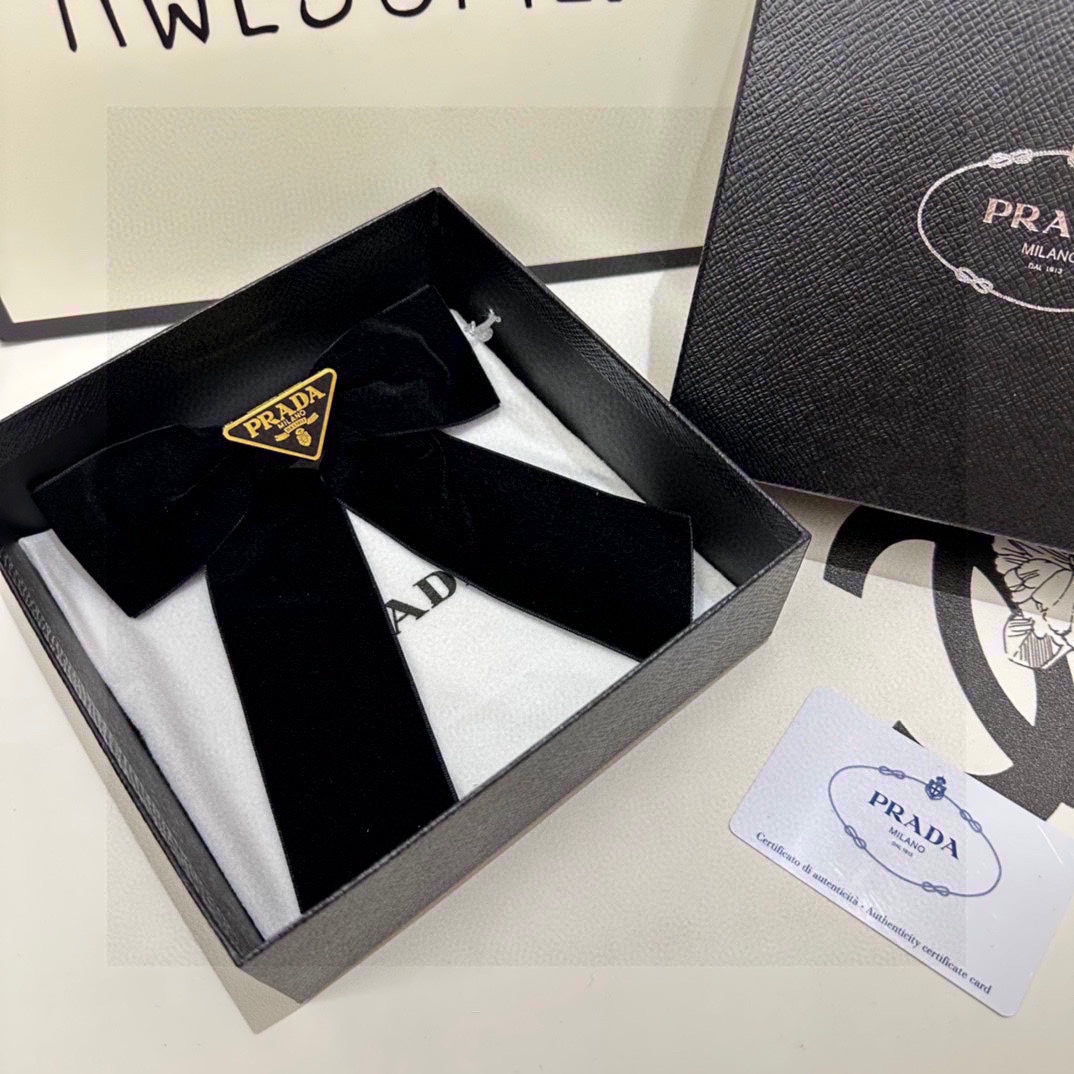 BOW HAIR CLIP IN BLACK VELVET 406114