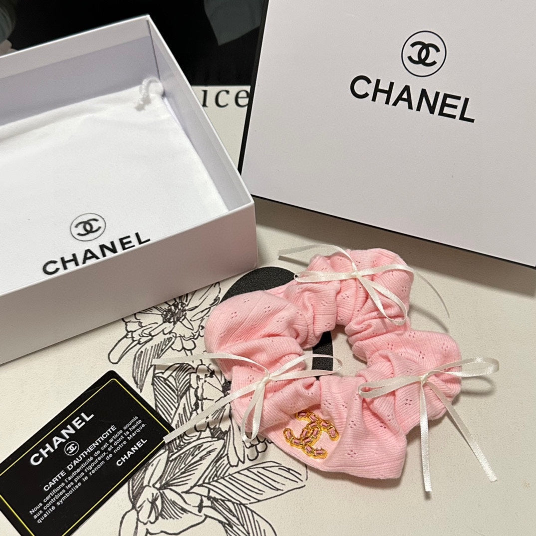 FLAMINGO PINK WRINKLED FABRIC SCRUNCHIE 432825