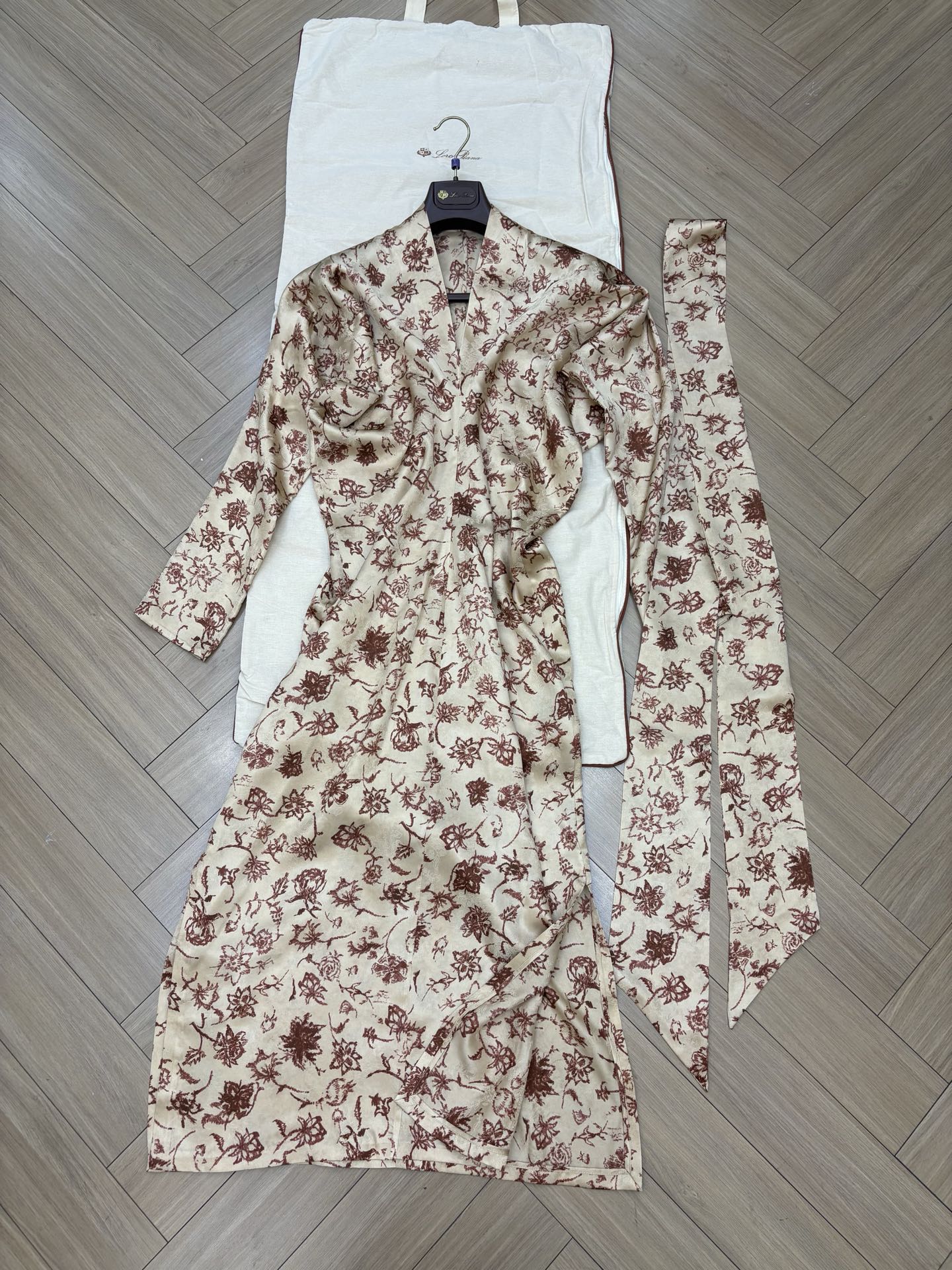 LORO PIANA 26S LONG SILK DRESS 712