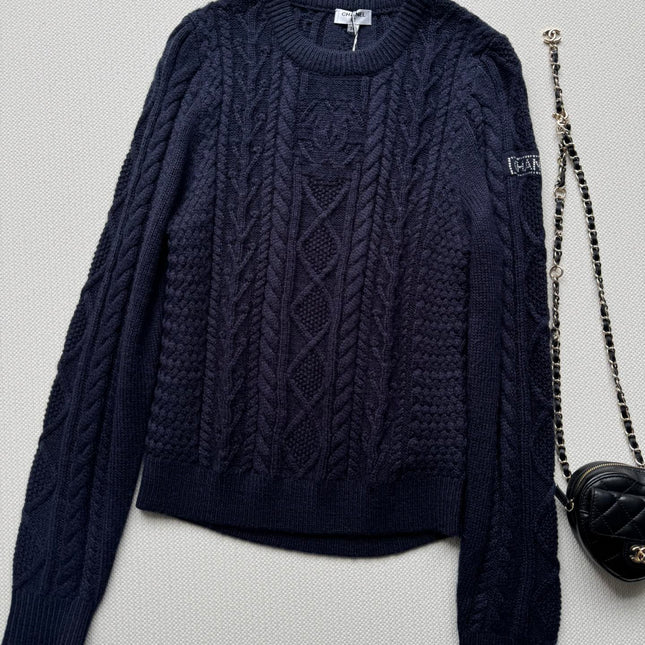 CHANEL 26S SWEATER 693