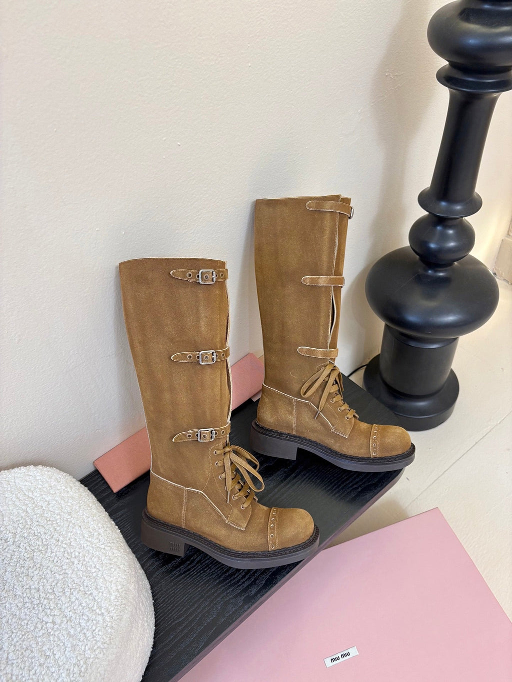 MIUMIU 25S ARMY BOOTS IN BROWN SUEDE