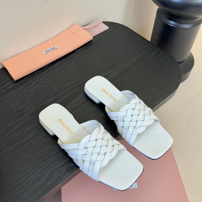 MIUMIU 26S IVETTE WOVEN SLIDE SANDALS IN WHITE CALFSKIN