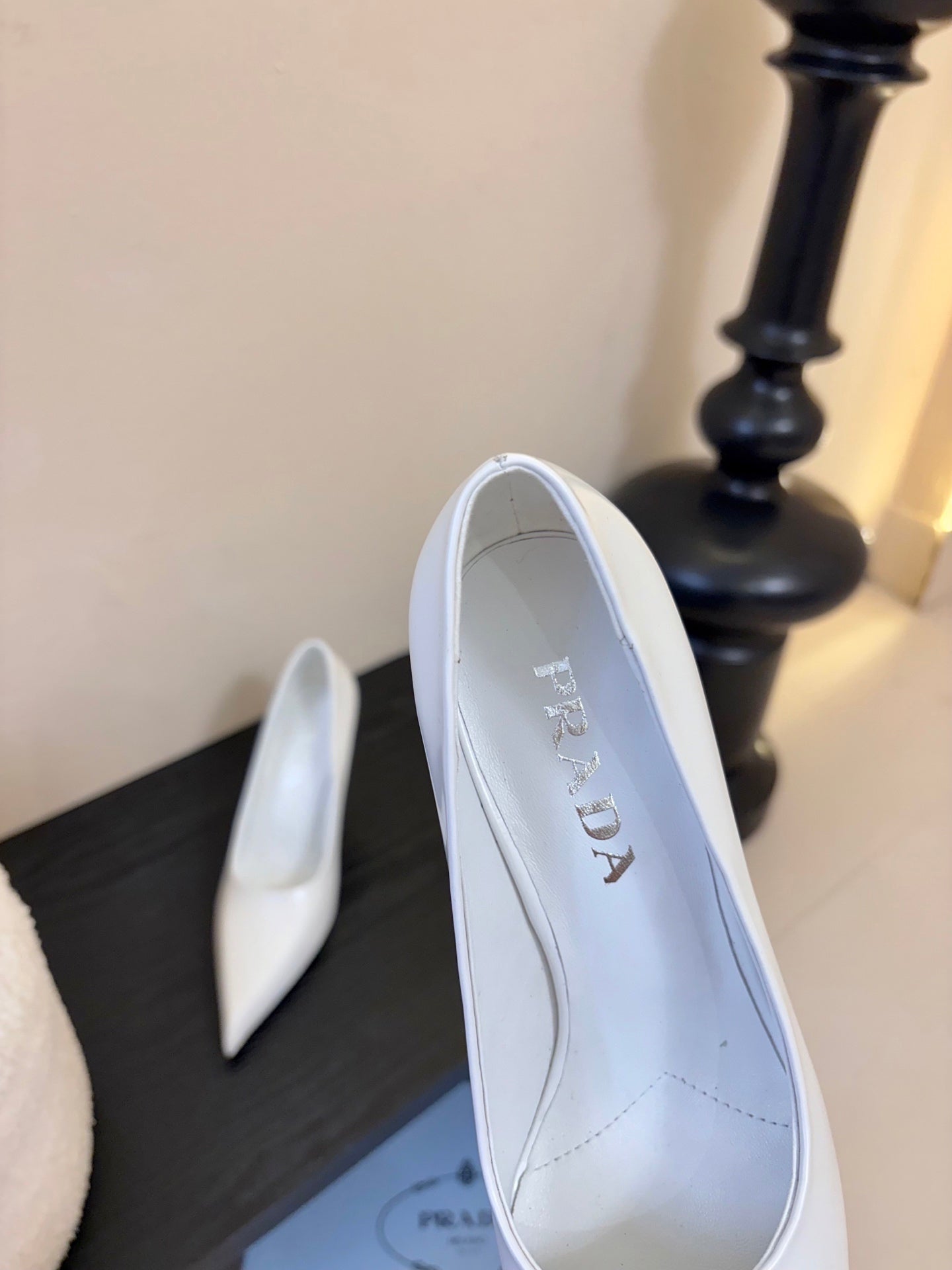 PRADA 26S POINTED-TOE HIGH HEELS IN WHITE LAMBSKIN