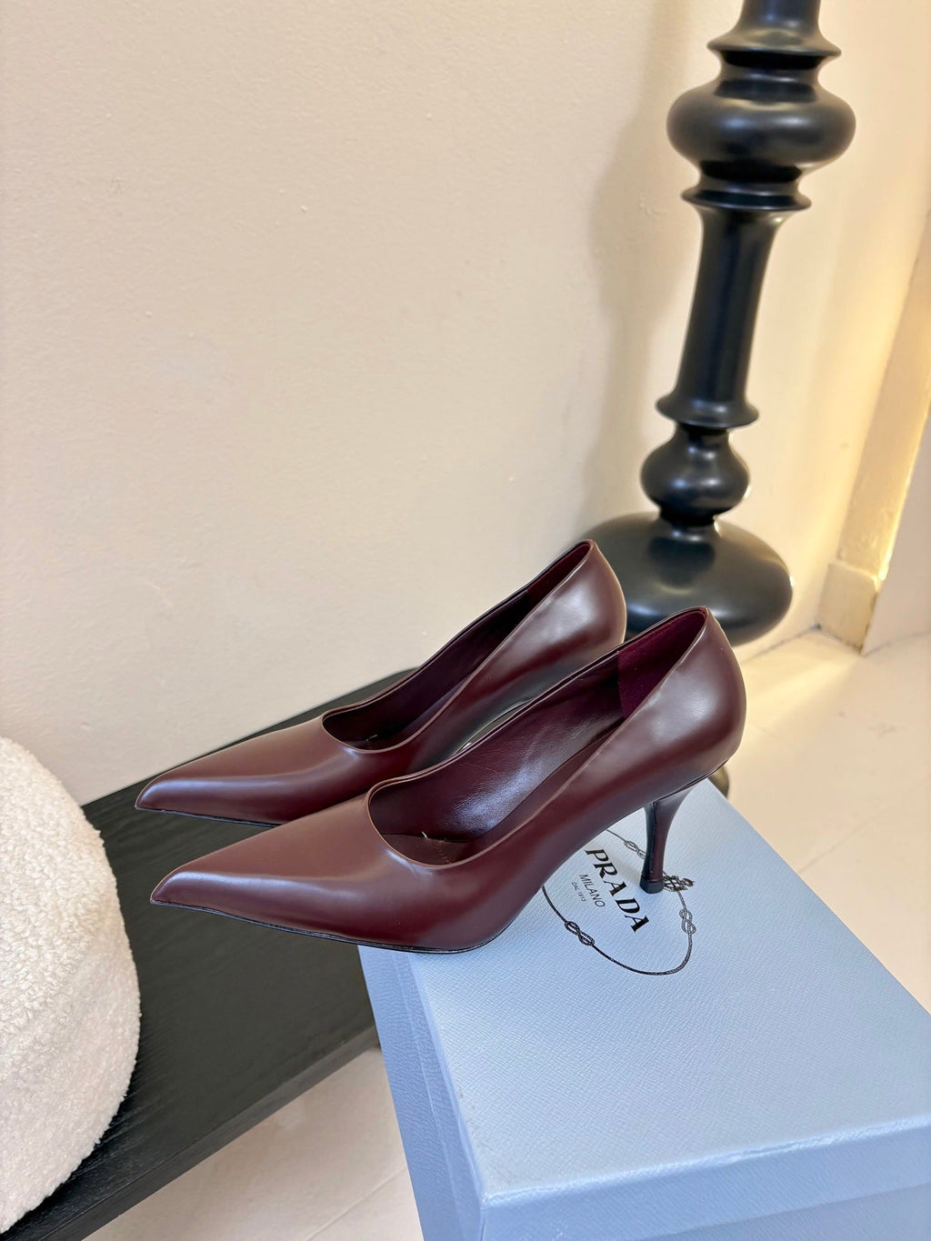 PRADA 26S POINTED-TOE HIGH HEELS IN BURGUNDY RED LAMBSKIN