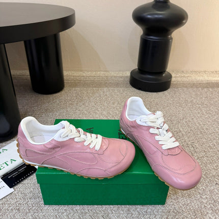 BOTTEGA VENETA 26S SNEAKERS IN PINK CALFSKIN
