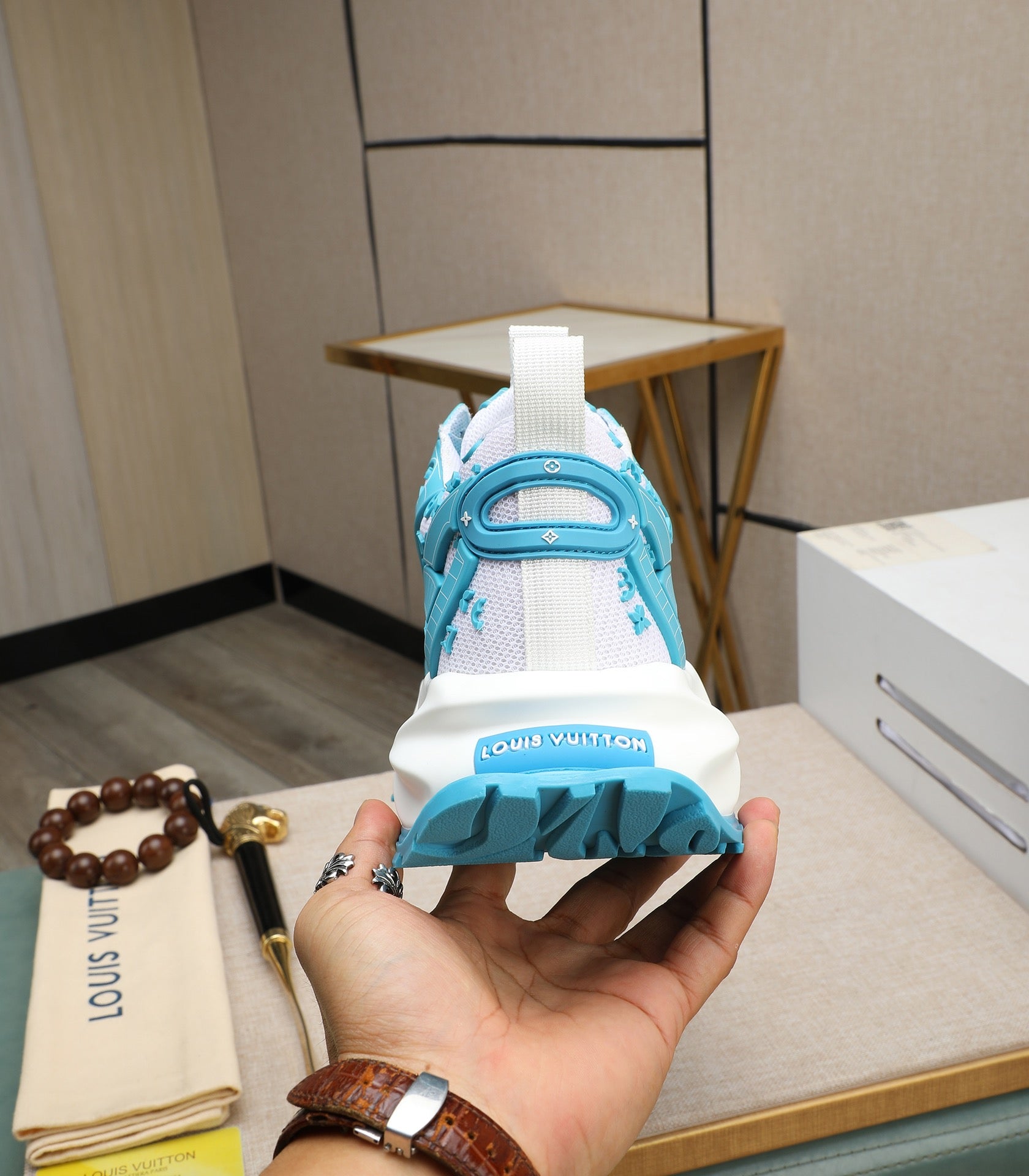 LV TRAINER WHITE MIX BLUE CALFSKIN AND BREATHABLE MESH