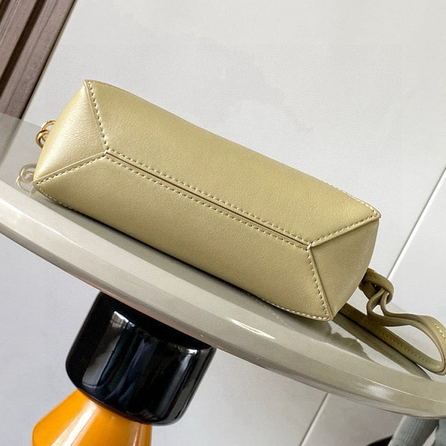 LOEWE 25S PUZZLE FOLD BAG 23 IN DARK BEIGE CALFSKIN