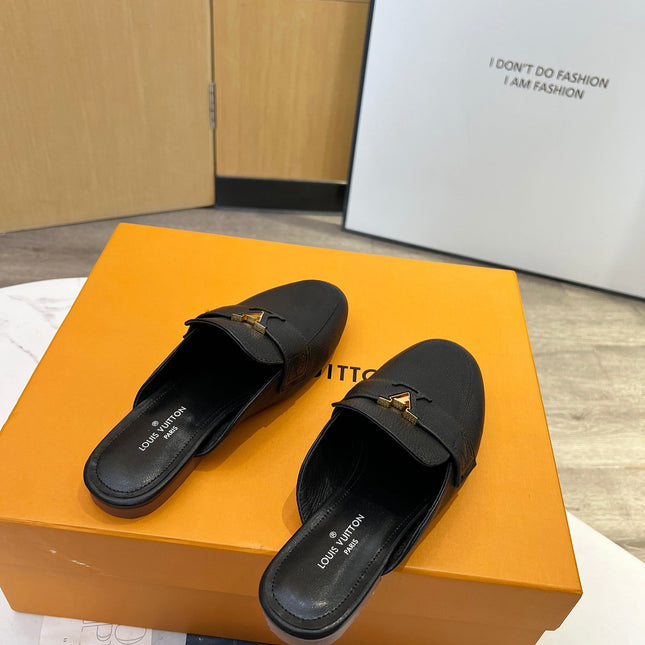 LV 26S MARE OPEN-BACK LOAFERS IN BLACK GRAINED CALFSKIN