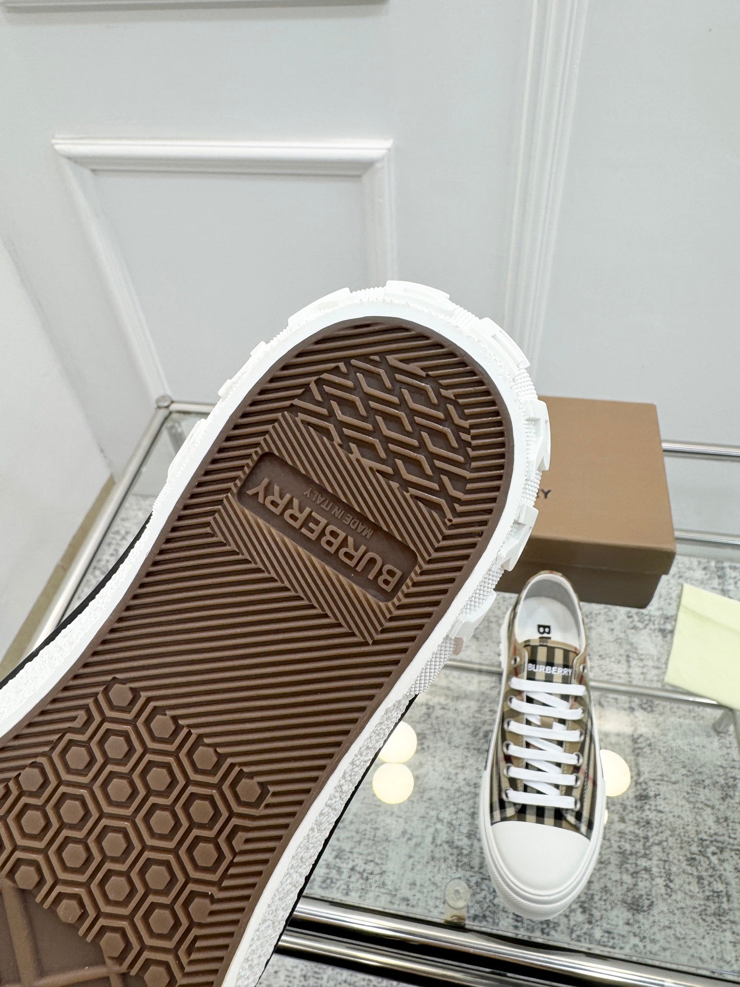 BURBERRY 26S VINTAGE CHECK SNEAKERS IN BROWN AND BLACK CANVAS