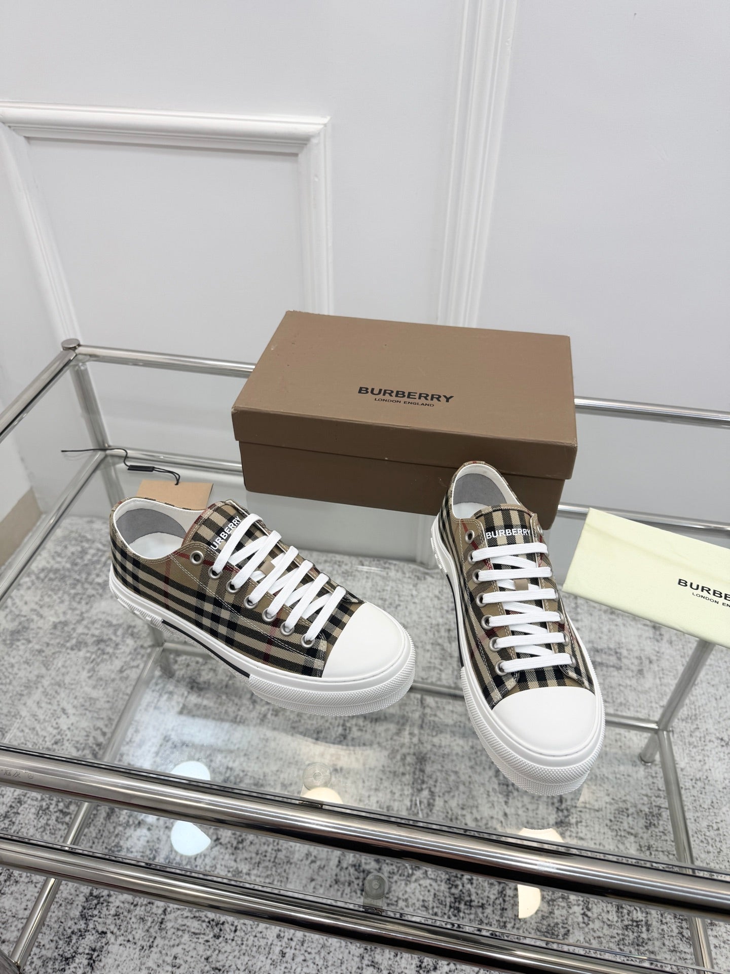 BURBERRY 26S VINTAGE CHECK SNEAKERS IN BROWN AND BLACK CANVAS