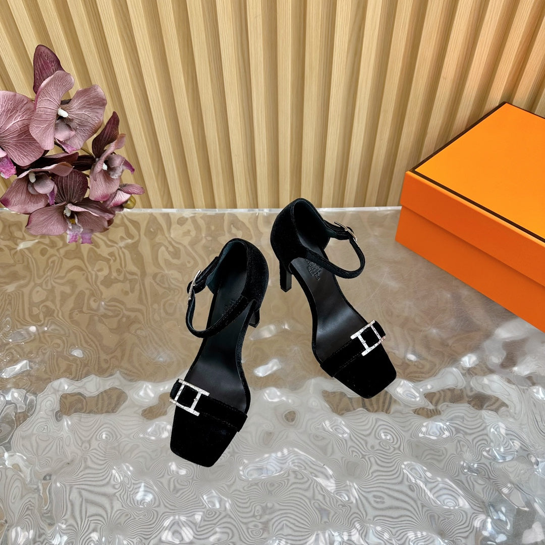 JULY SANDAL 105 MM IN BLACK VELVET