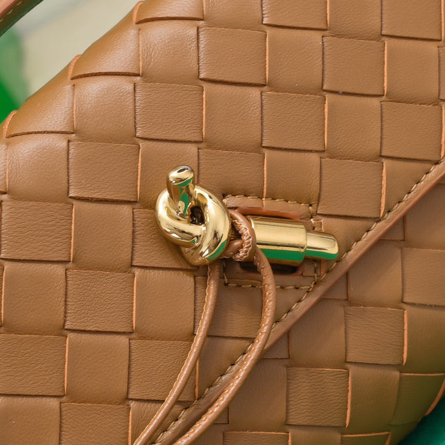 BV Long Clutch Andiamo 31 Tan Leather Ghw