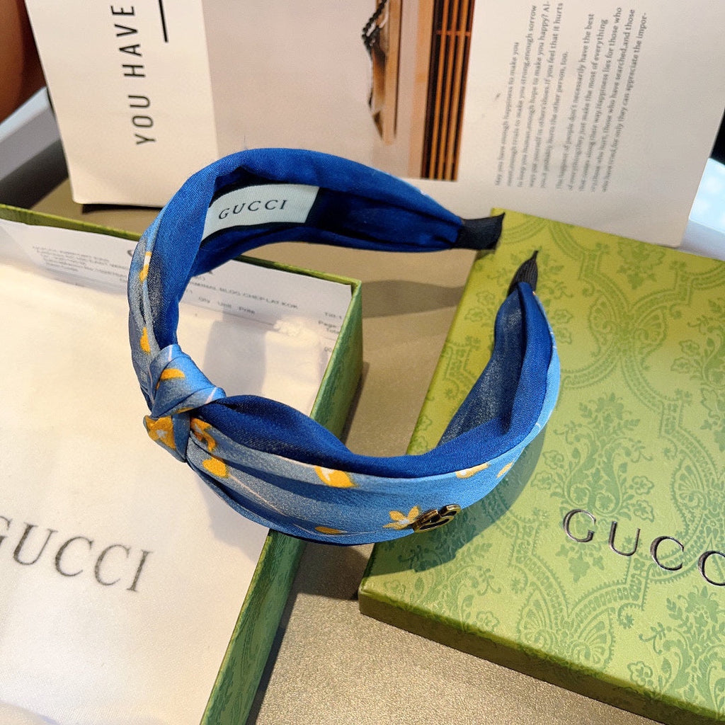 HAIRBAND WITH FLOWER PRINT IN CORNFLOWER BLUE SILK 398862
