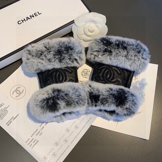 SHORt-STYLE GLOVES IN BLACK SHEEPSKIN AND RABBIT FUR 463852