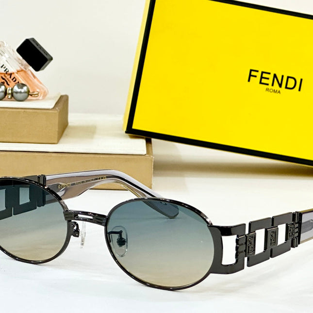 FIRST CRYSTAL OVAL FRAME SUNGLASSES 7076 IN METAL