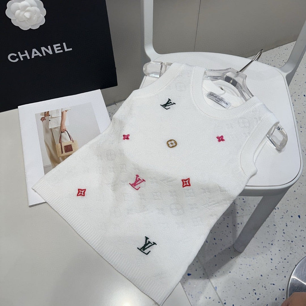 KNITTED VEST 633192 IN WHITE WOOL MUTILCOLOR LOGO
