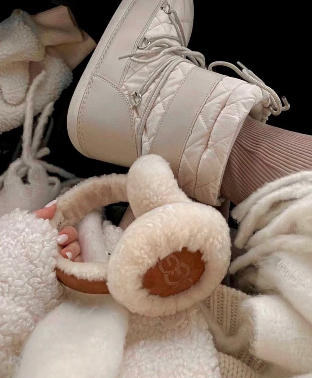UGG 25S SKI EARMUFFS 878888