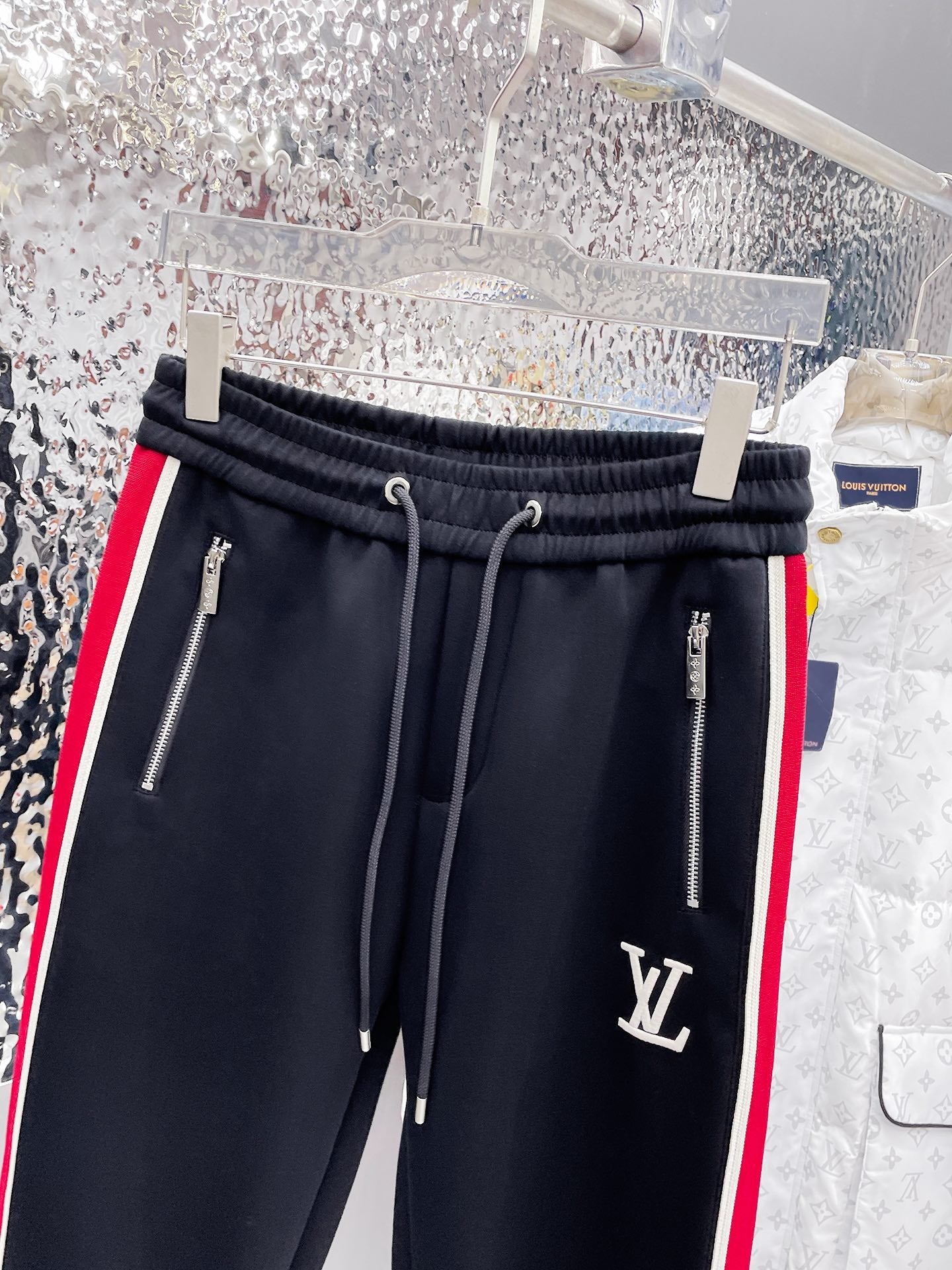 LV BLACK MIX RED TROUSERS 239503