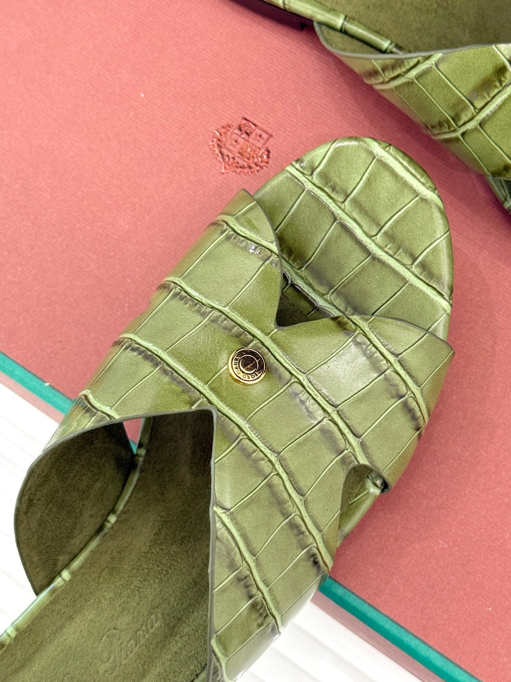 LP SANDALS 25S IN MOSS GREEN LAMBSKIN SNAKE EMBOSSING