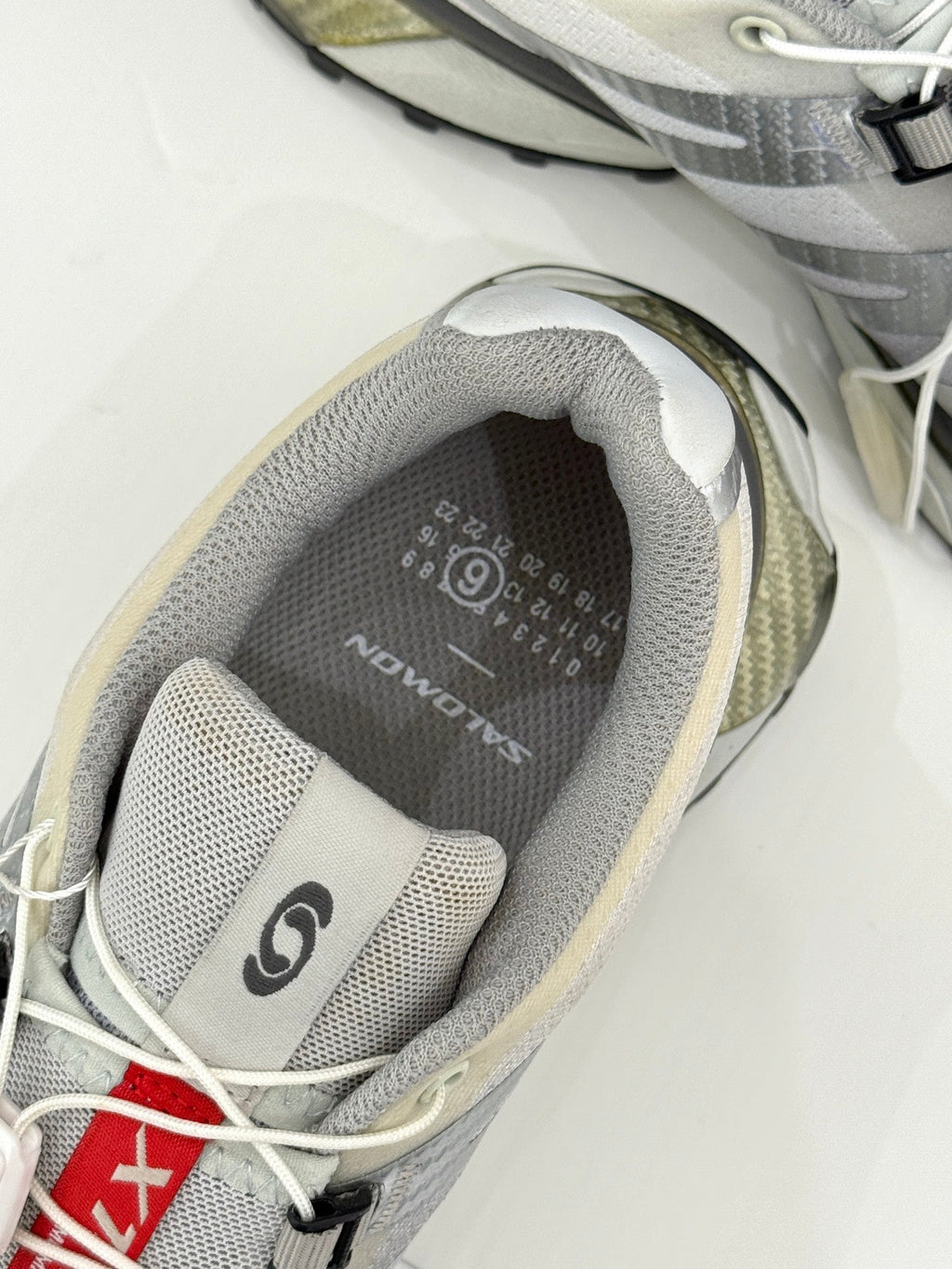 ALO 25S SALOMON XT-6 SNEAKER IN GREY TPU STYLE 3