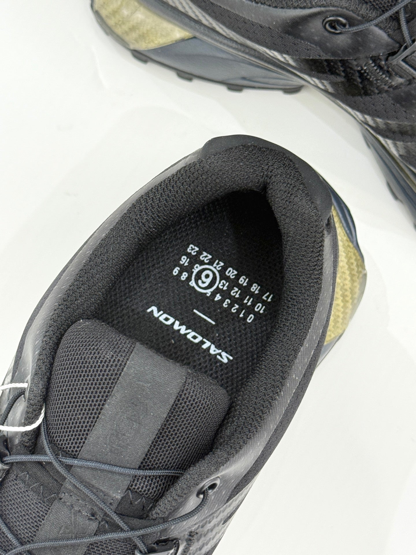 ALO 25S SALOMON XT-6 SNEAKER IN BLACK TPU STYLE 2