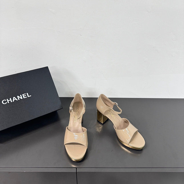 BLOCK HEEL SANDALS BEIGE SHEEPSKIN