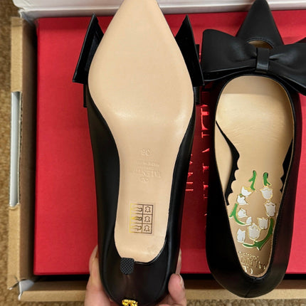 VALENTINO 26S HIGH HEEL SHOES IN BLACK CALFSKIN WITH BOW