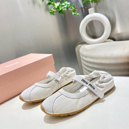 MIUMIU 26S RUCHES NAPPA BALLERINAS IN CREAM WHITE SUEDE AND FABRIC