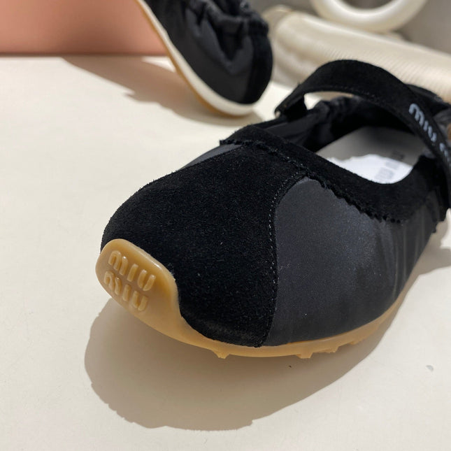 MIUMIU 26S RUCHES NAPPA BALLERINAS IN BLACK SUEDE AND FABRIC