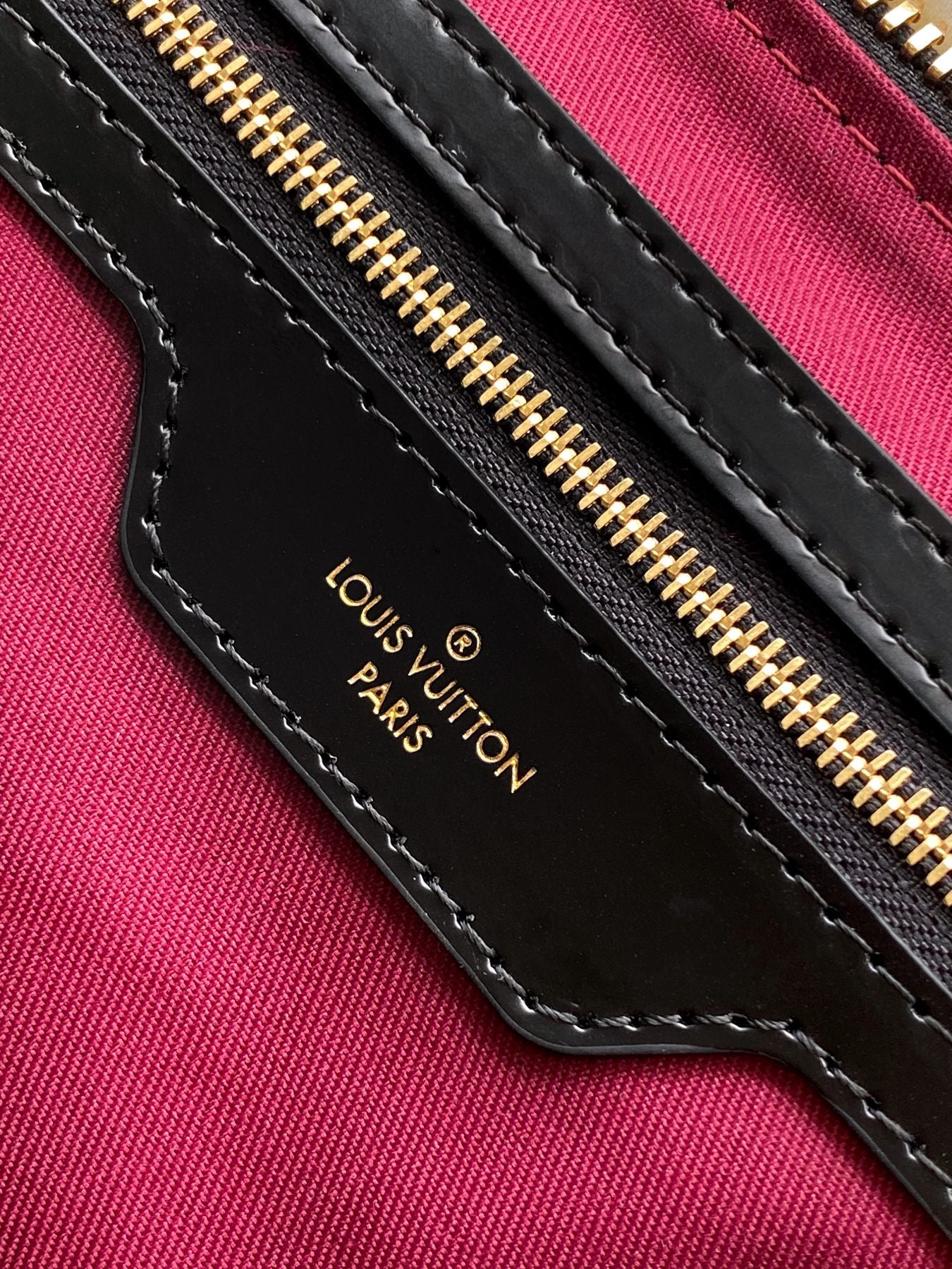 KEEPALL BANDOULIÈRE 45 IN BLACK MONOGRAM TOMETTE CANVAS