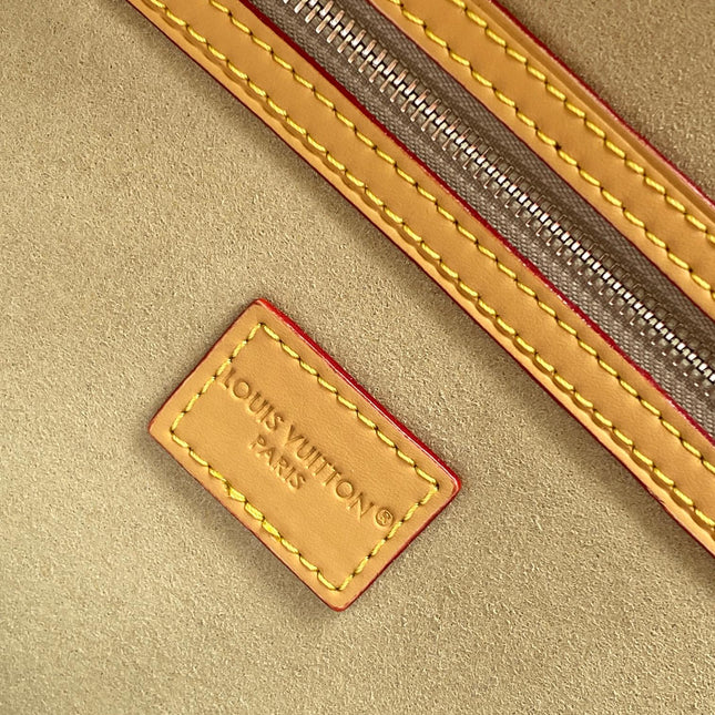 LV 26S KEEPALL 50 IN ORANGE MONOGRAM CANVAS