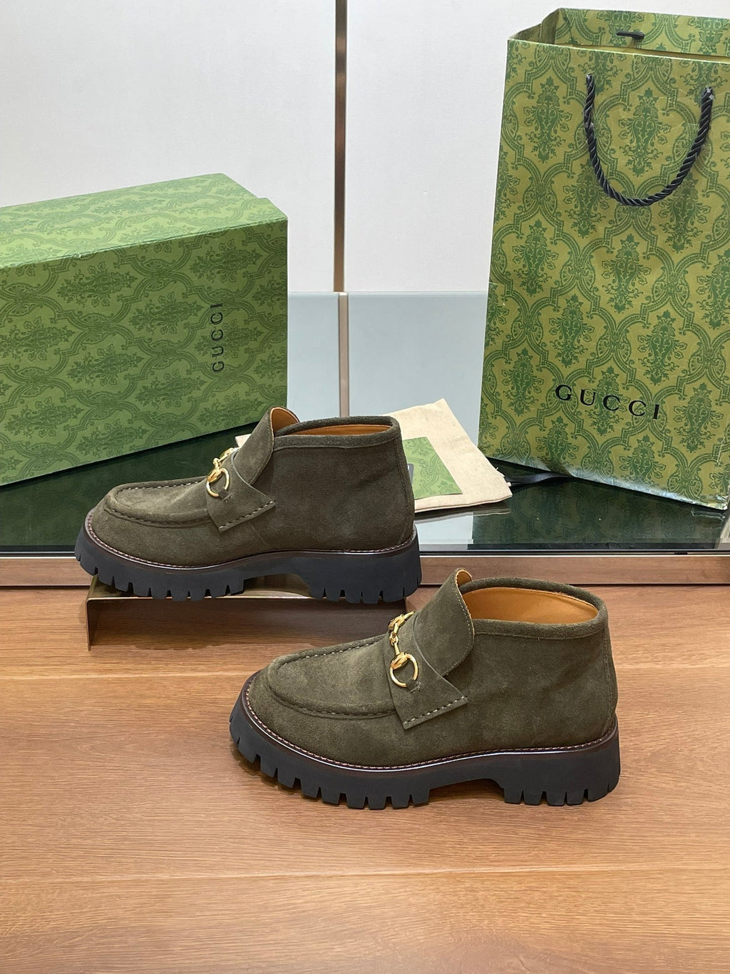 GG WOMEN'S HORSEBIT ANKLE BOOTS 4.5CM IN KHAKI GREEN SUEDE