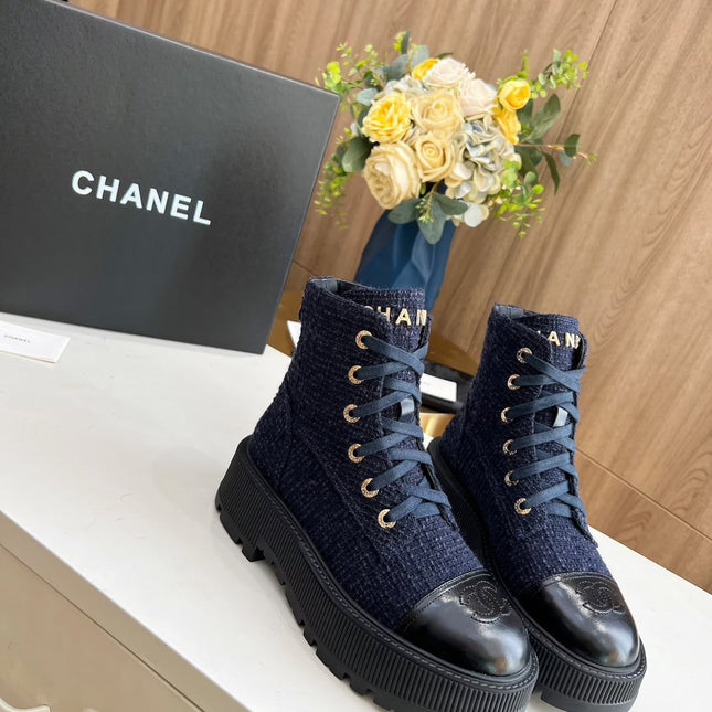 SHORT BOOTS IN DENIM BLUE TWEED AND BLACK CALFSKIN