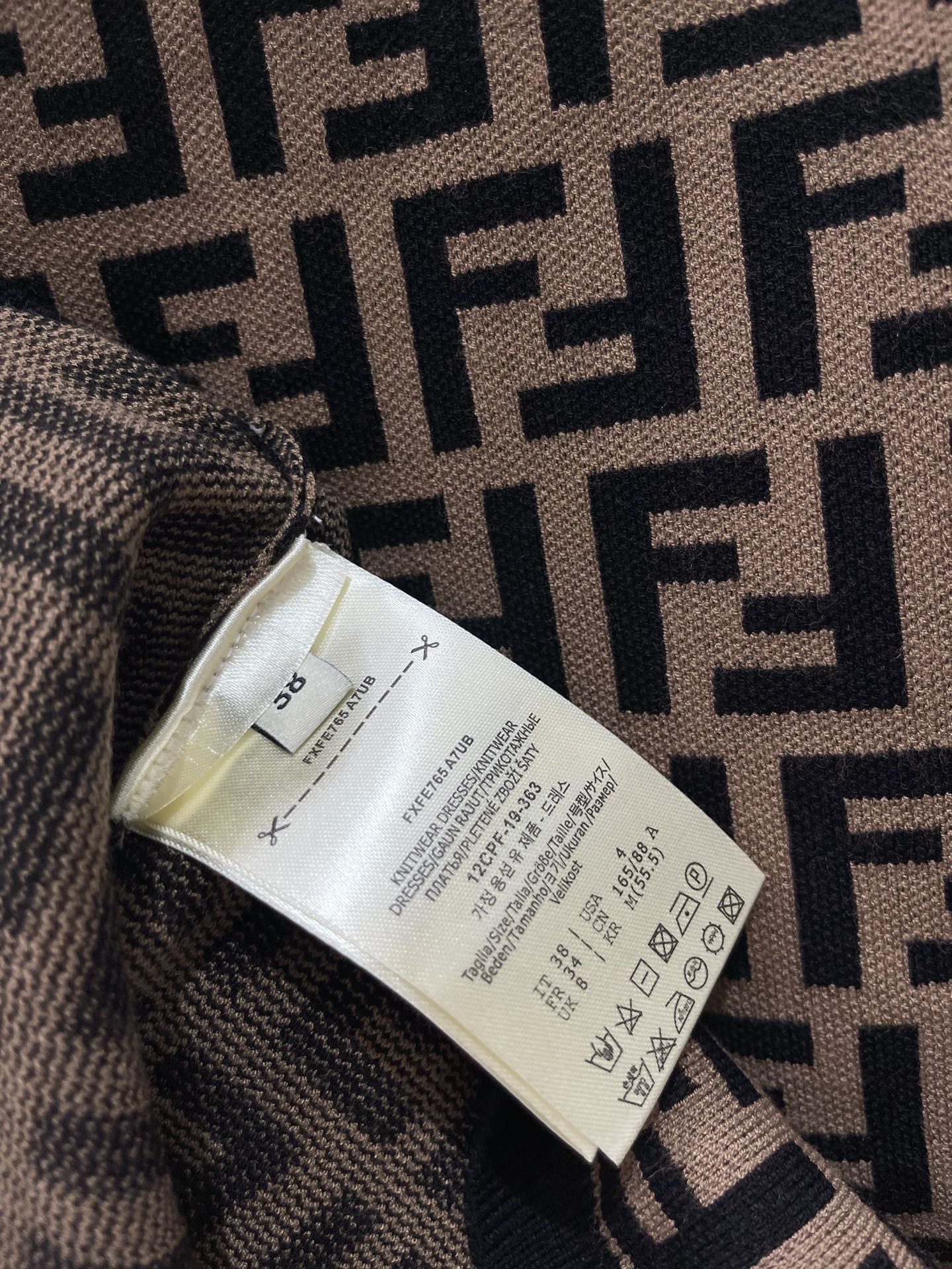 FENDI 26S TANK TOP 182