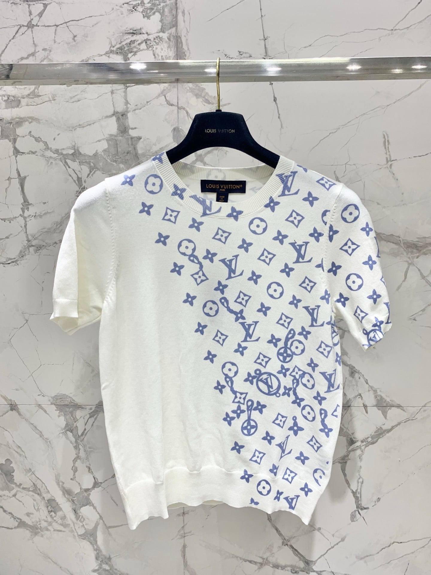 LV 26S SHORT-SLEEVED SWEATER STYLE 188