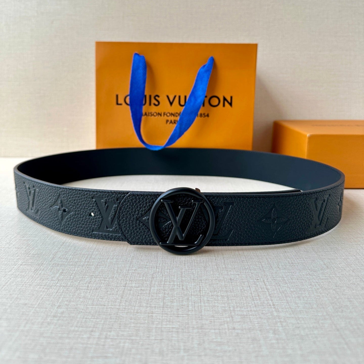 LV 25S BELT 40 MM IN BLACK CALFSKIN 593264