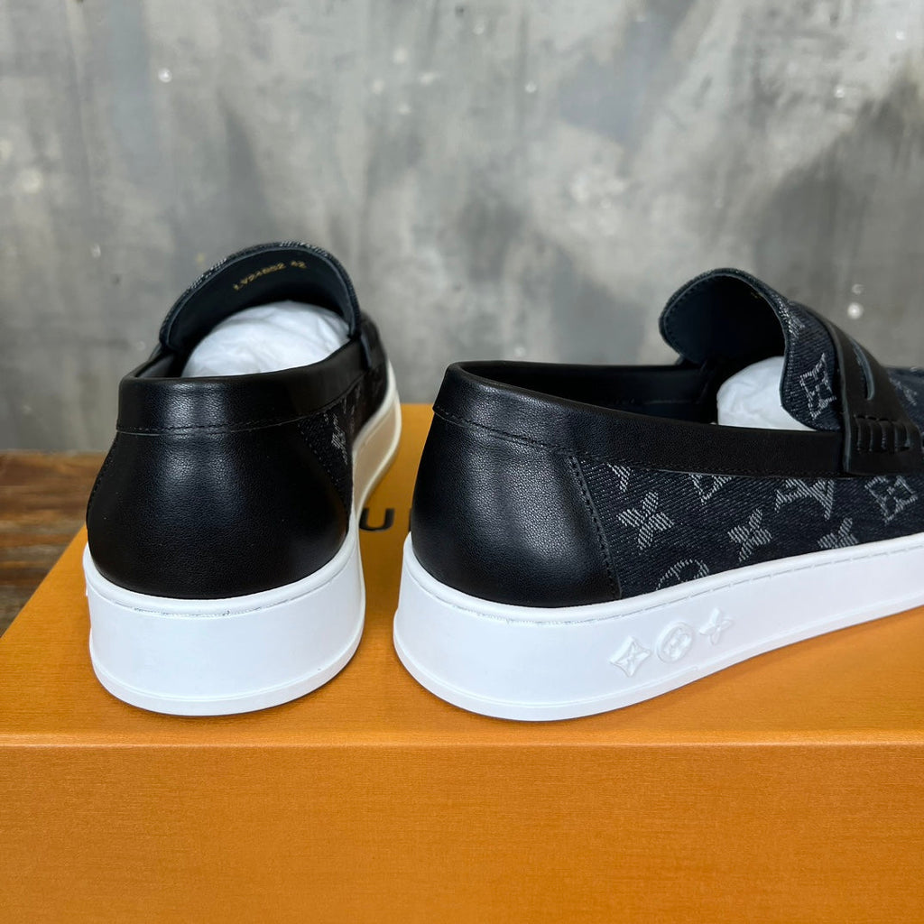 LV LOAFER IN BLACK MONOGRAM CANVAS AND CALFSKIN