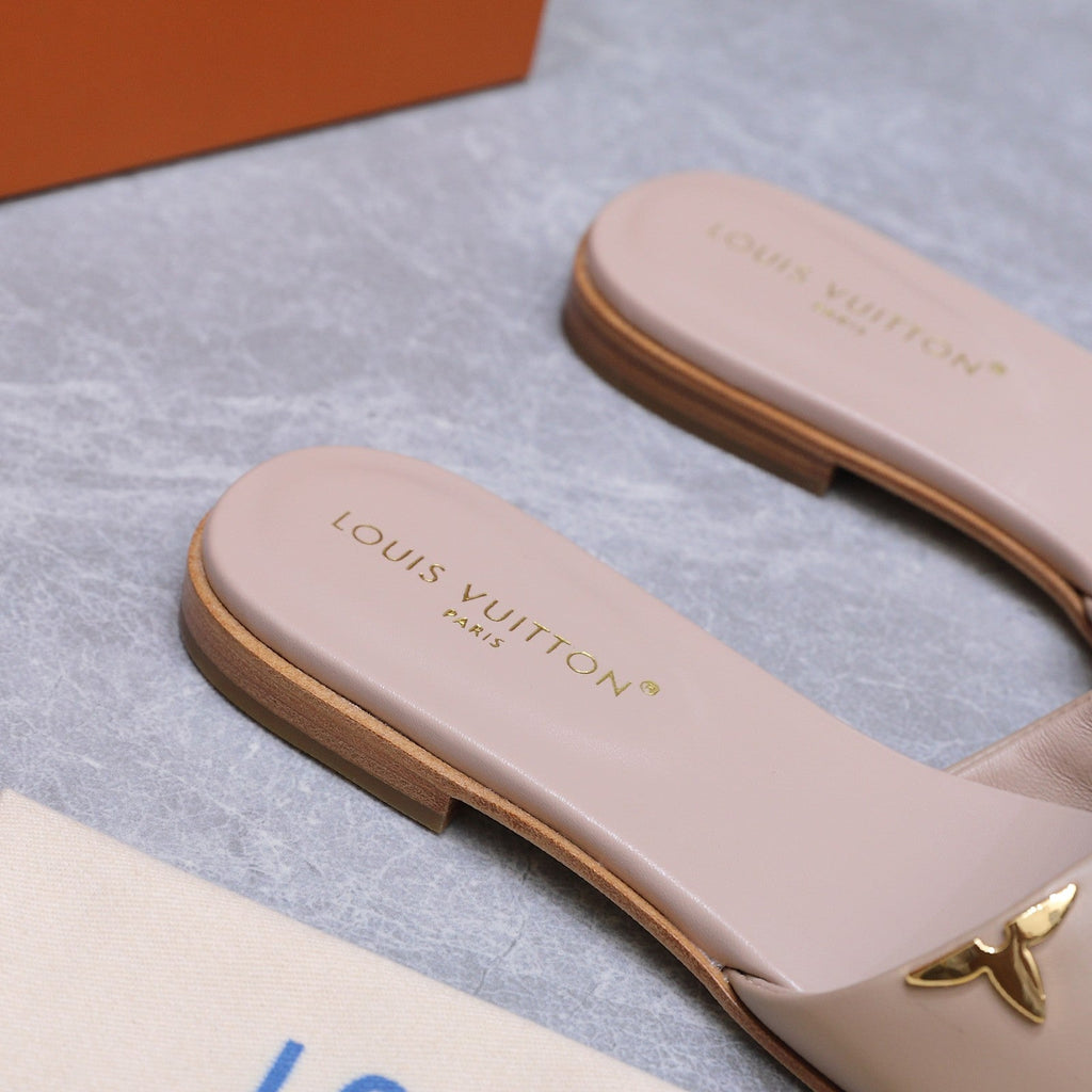 LV 26S FLAT SLIDE SANDALS IN NUDE PINK CALFSKIN GOLD HARDWARE