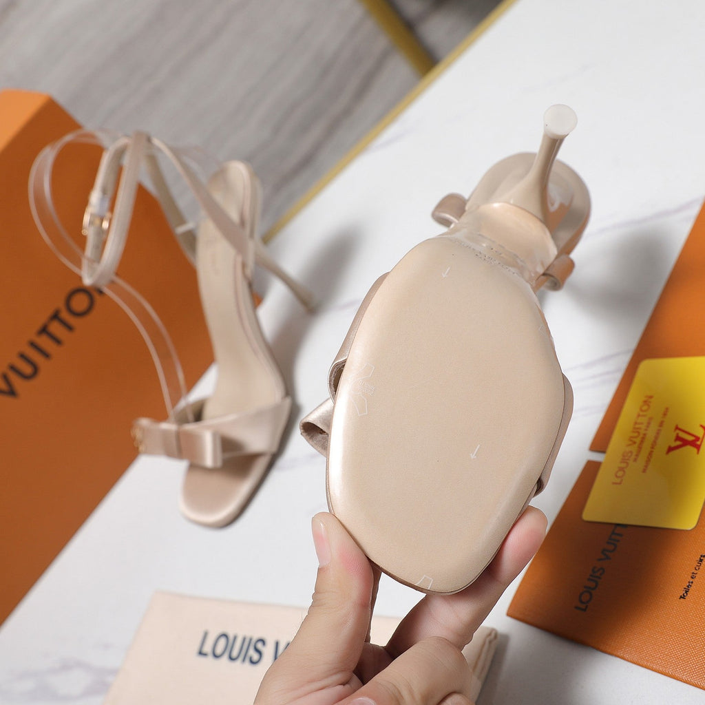 LV 26S 6AM SANDALS 90MM IN NUDE PINK SATIN WITH BOW